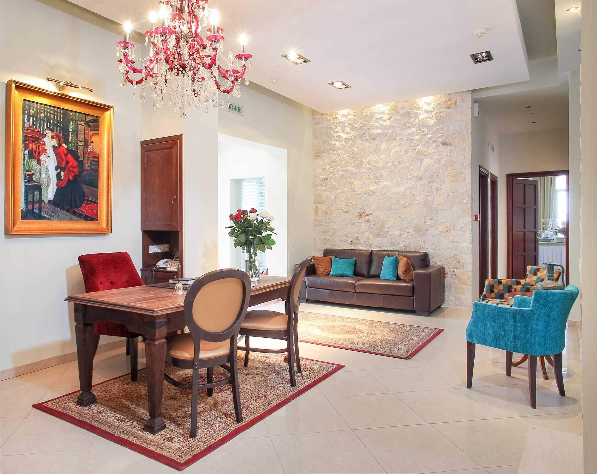 ELECTRA HOTEL AND SUITES